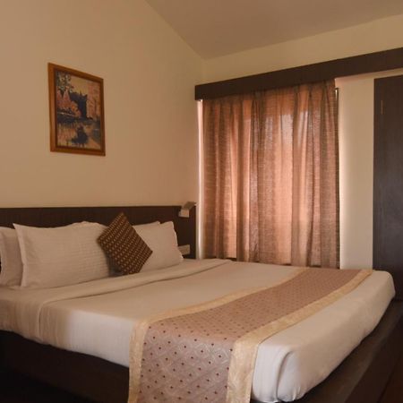 The Byke Old Anchor Beach Resort & Spa Cavelossim Exterior photo