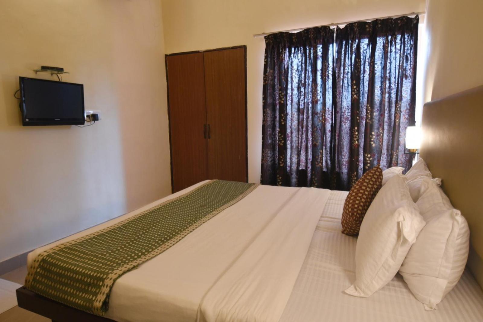 The Byke Old Anchor Beach Resort & Spa Cavelossim Exterior photo